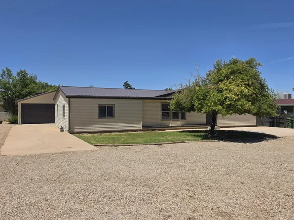 453 N 200 E, Parowan, UT 84761