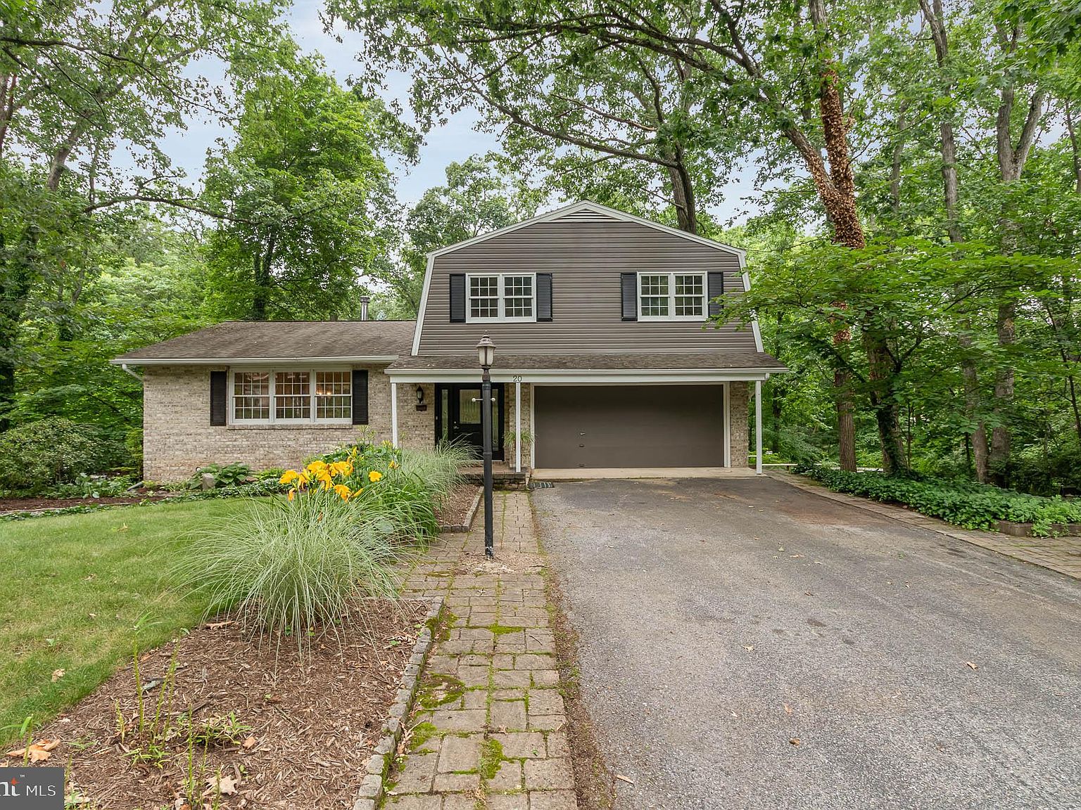 20 Sunset Dr, Carlisle, PA 17013 | Zillow