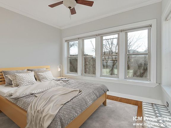 3rd image of 1966 W Leland Ave #2