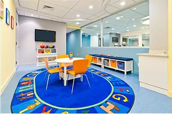 Rented by Douglas Elliman | media 16