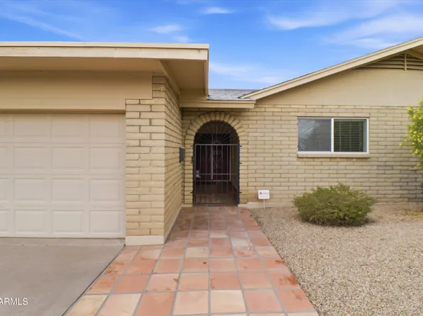 2318 W DAHLIA Drive, Phoenix, AZ 85029