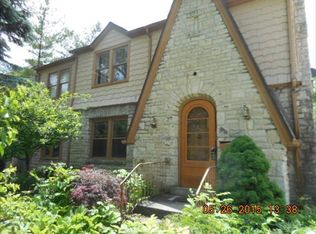 2421 Coventry Rd, Upper Arlngtn, OH 43221