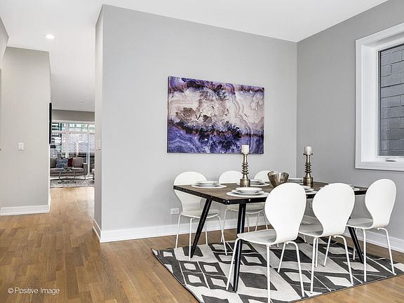 5th image of 1066 N Paulina St APT 1