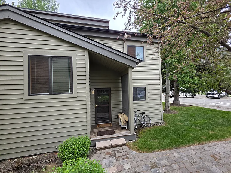 291 W Sun Valley Rd #4 — Photo 15