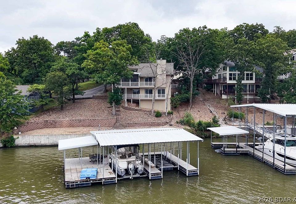 1st image of 1316 Castle Ct