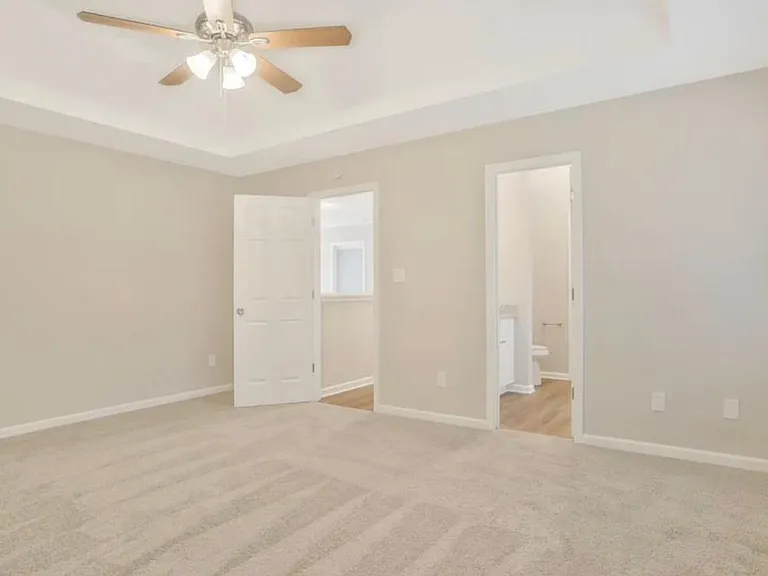 2737 Live Oak Trl — Photo 6