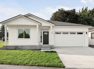 17814 E 3rd Ln, Greenacres, WA 99016