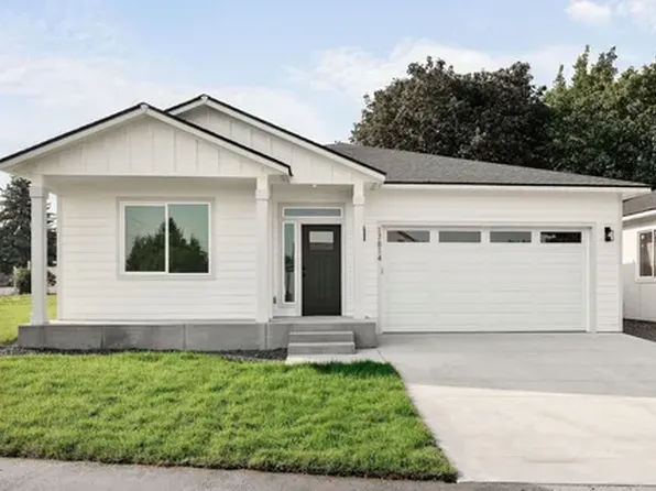 17814 E 3rd Ln, Spokane Valley, WA 99016