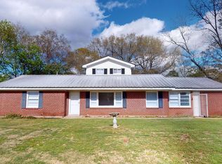 1003 Geneva St, Prattville, AL 36066