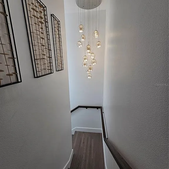 2075 Jewell Ave — Photo 34