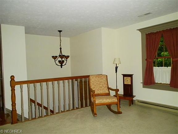 4th image of 14380 South Ave