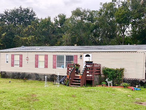 5th image of 4751 Dunkeld Ave