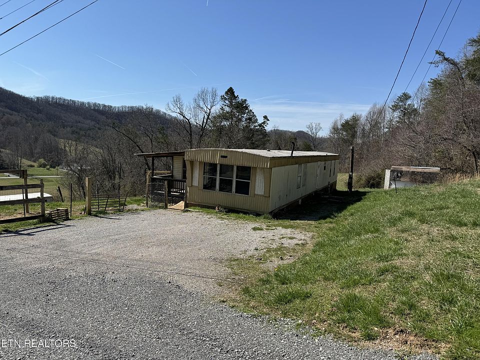 1st image of 304 Beard Valley Rd