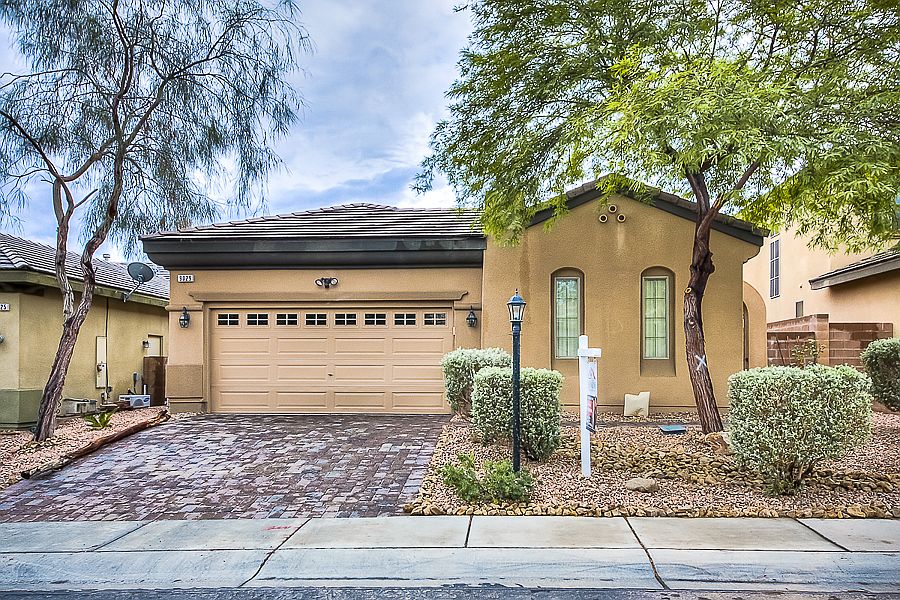 1st image of 9029 Wolf Dancer Ave