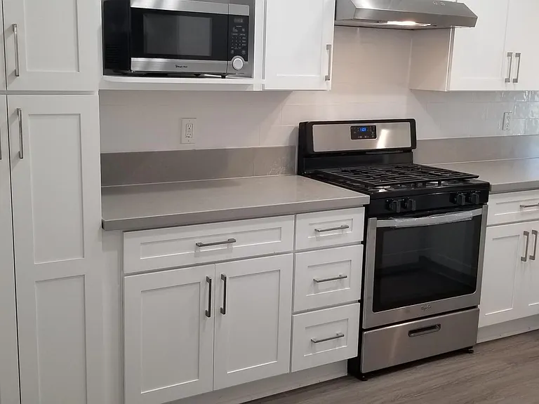 186 Seaspray Way — Photo 2