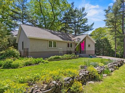 1088 Shore Road, Cape Elizabeth, ME, 04107