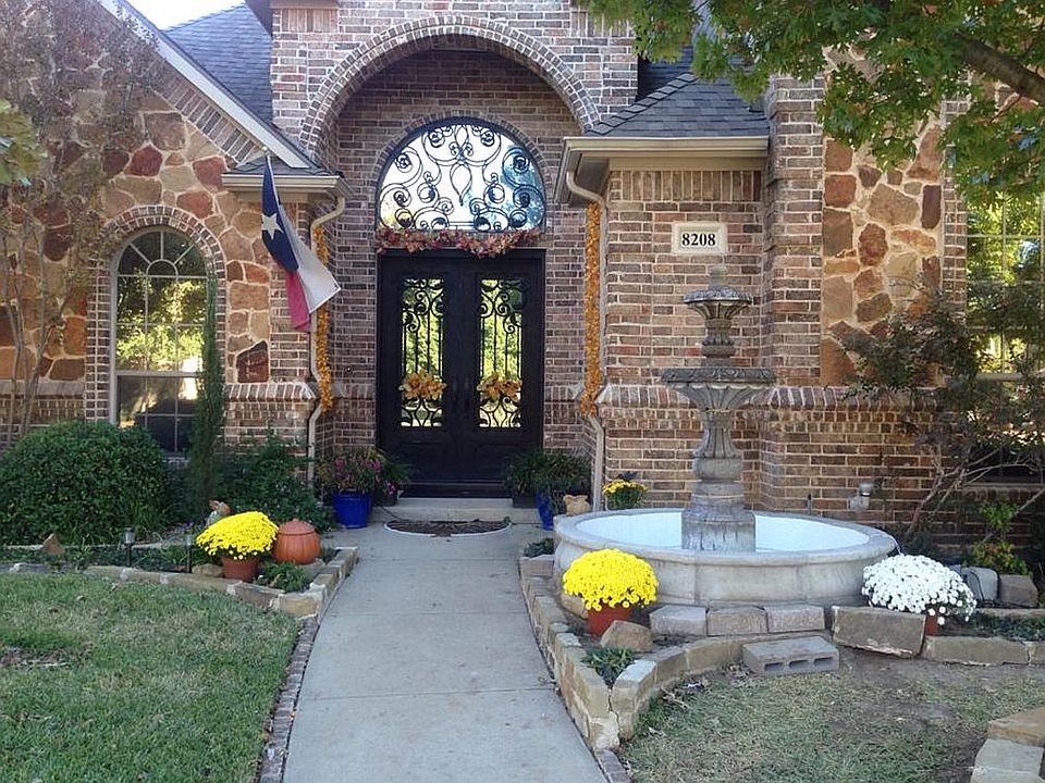 1st image of 8208 Thornbush Dr