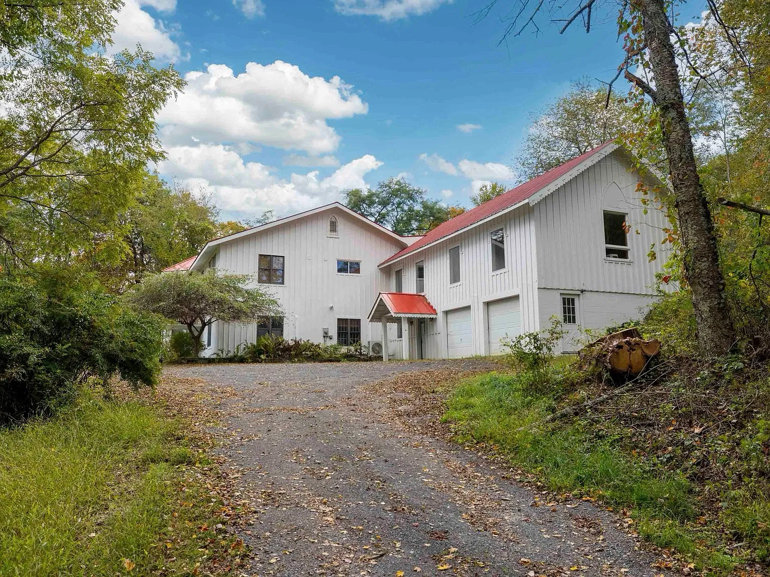 3 bed, 2922 sqft, $4,000 — Photo 4