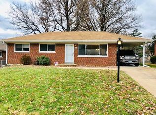 8717 Villa Crest Dr, Saint Louis, MO