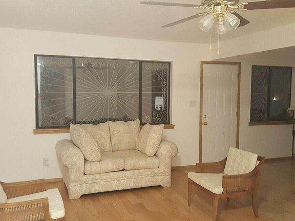 4th image of 5200 Casita Vista Ct NW