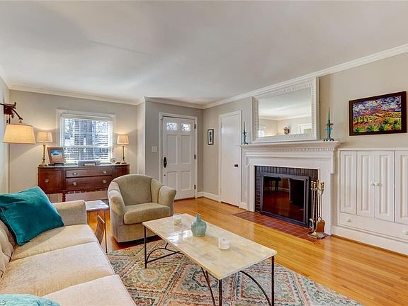 4th image of 3502 Kirby Dr