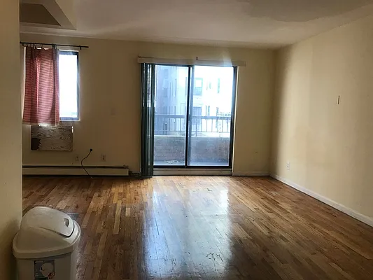 Rented by PMG Real Estate  | media 8