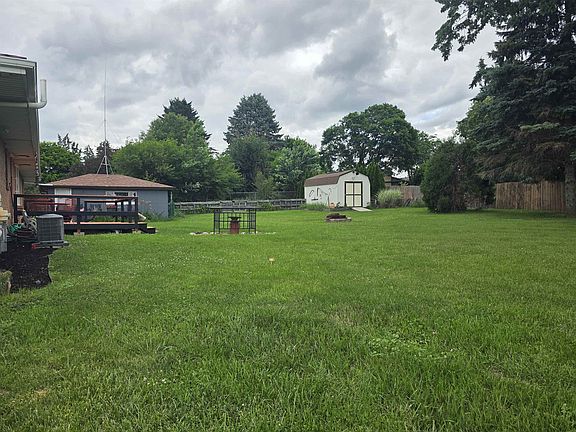 4th image of 980 S Bell School Rd