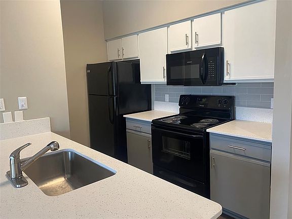 4th image of 29807 Tomball Pkwytomball Pkwy