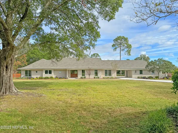 8165 HOLLYRIDGE Road, Jacksonville, FL 32256