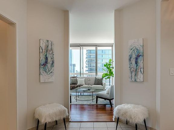 3rd image of 222 N Columbus Dr APT 5103