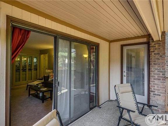4th image of 119 Hillsboro Pl