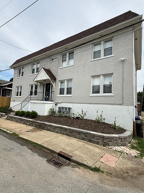 1st image of 1844 Deer Park Ave #2