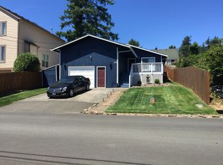 1775 NE 13th St, Lincoln City, OR 97367