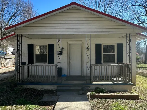 105 Locust Ave, South Pittsburg, TN 37380