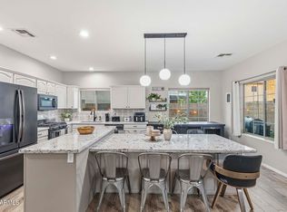 15938 W Port Royale Ln, Surprise, AZ 85379
