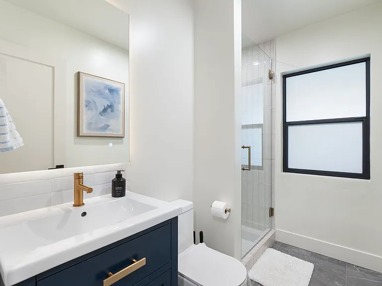 6516 N 43rd Pl — Photo 105