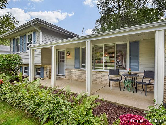 2nd image of 22W301 Arbor Ln