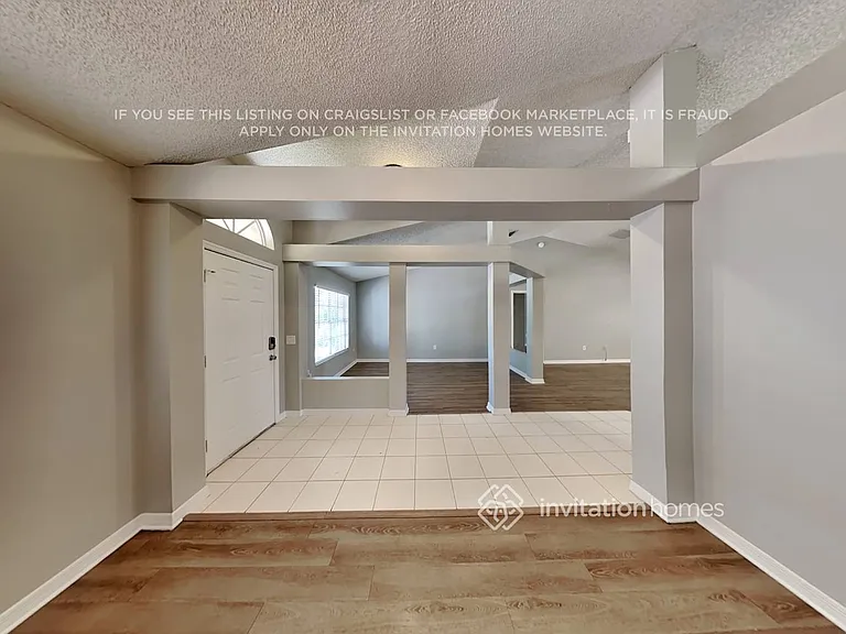 1253 Harcross Ln — Photo 4