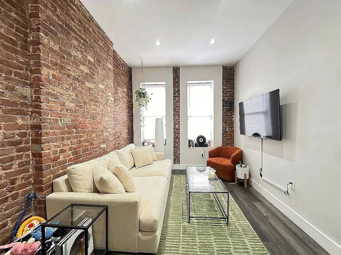 244 Madison Street — Photo 1