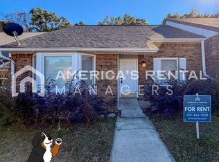 1119 King Arthur Ct, Alabaster, AL 35007