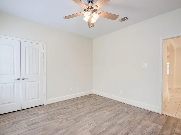 10572 Twin Oak Dr — Photo 22