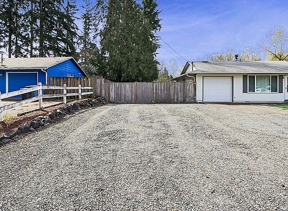 2nd image of 11808 148th St E