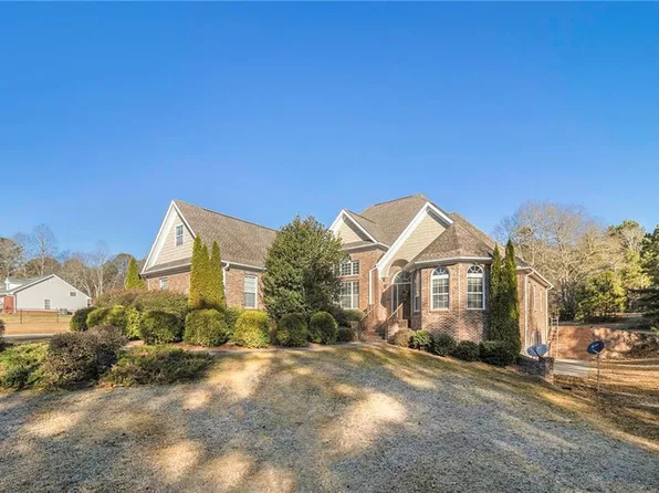 485 Stewart Rd, Covington, GA 30016