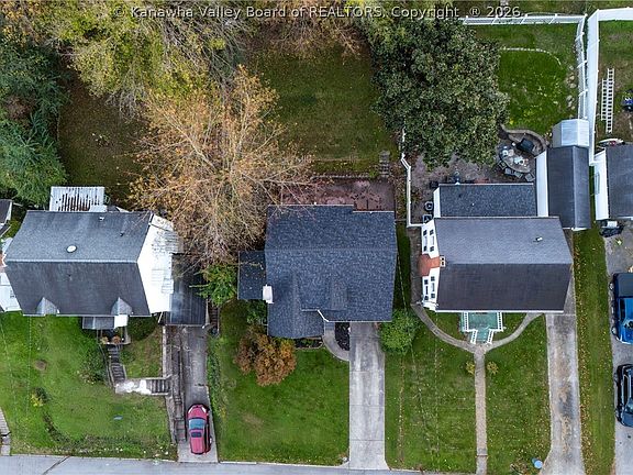 4th image of 312 Monroe St