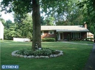20 Brookdale Dr, Cherry Hill, NJ 08034