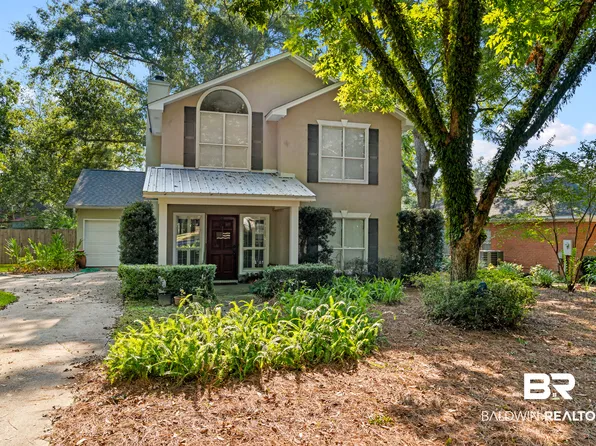 2102 Victoria Dr, Daphne, AL 36526