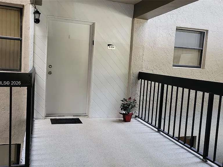461 Ives Dairy Rd #204-2 — Photo 3