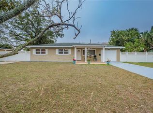 200 Davison Ave NE, Saint Petersburg, FL 33703