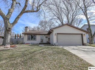 720 Rockhurst Dr, Lincoln, NE 68510