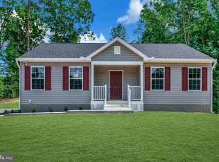 13332 Julien, Woodford, VA 22580